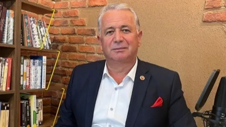 MUSTAFA ÇALIKSOY BU KEZ ZAFER PARTİSİ’NE GEÇTİ