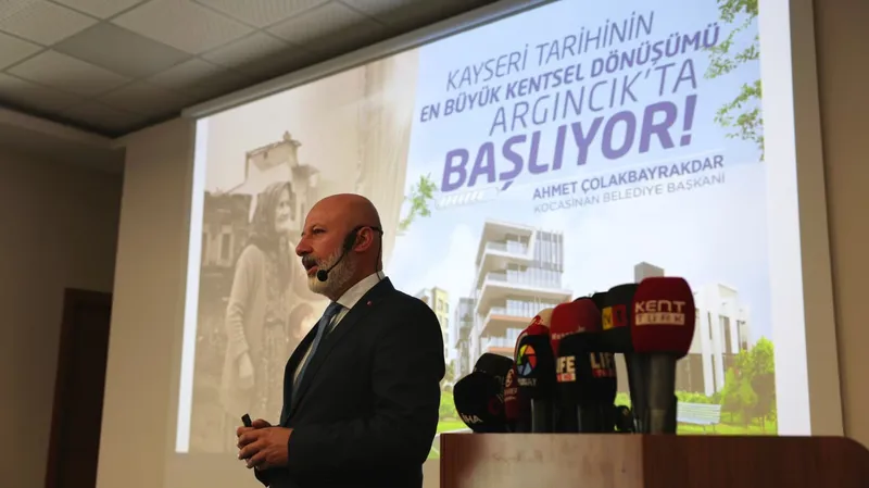 Başkan Çolakbayrakdar 