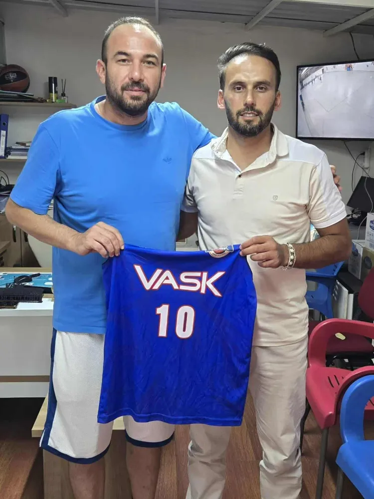 ÖMER DEMİR, VASK AİLESİNE KATILDI 