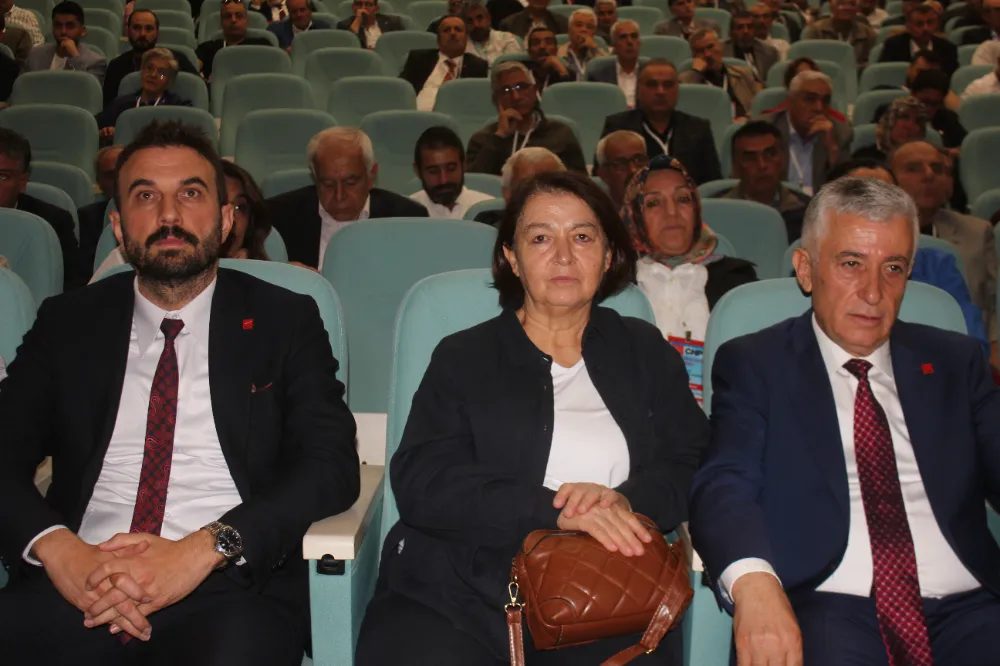 CHP MELİKGAZİ İLÇE KONGRESİNİ YAPTI