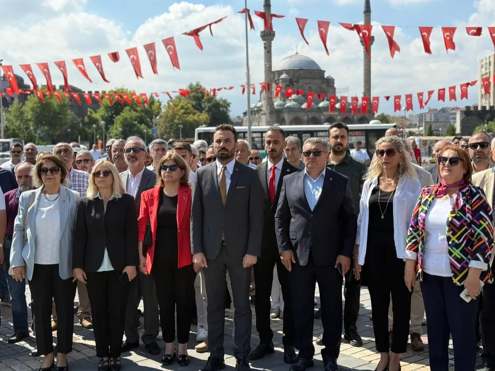 CHP, 102. KURULUŞ YILDÖNÜMÜNÜ KUTLUYOR
